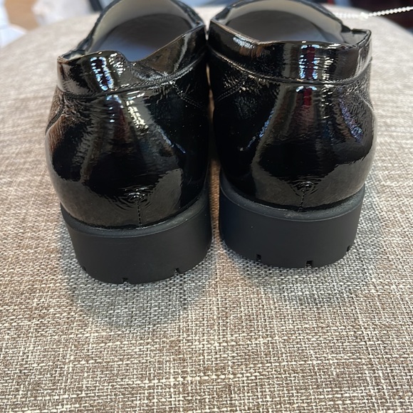 Waldläufer Women's Hegli Patent Leather Moccasin Shoes - Picture 4 of 11